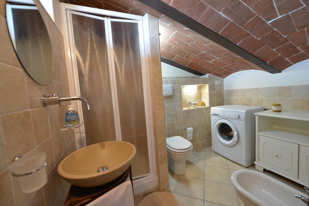 Casa Cristina Daire Radicondoli Oda fotoğraf